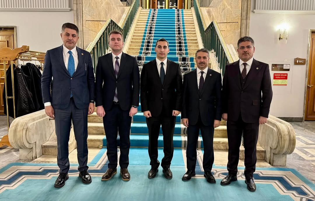 TBMM Genel Kurul Çalışmalarında Ziyaretçilerimiz: Samsat ve Gerger Kaymakamları