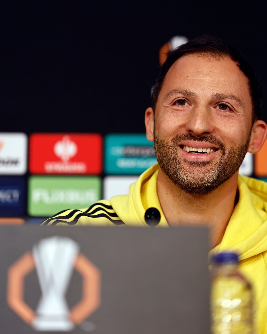 Fenerbahçe Teknik Direktörü Domenico Tedesco SK Brann Maçı Öncesi Basın Mensuplarıyla Bir Araya Geldi