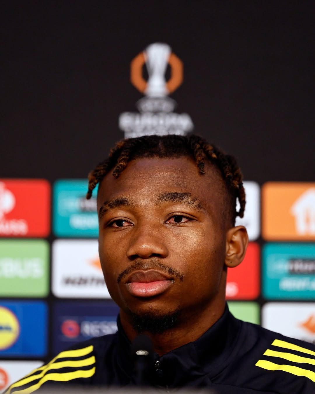 Fenerbahçe Futbolcusu Dorgeles Nene Basın Mensuplarıyla Buluştu