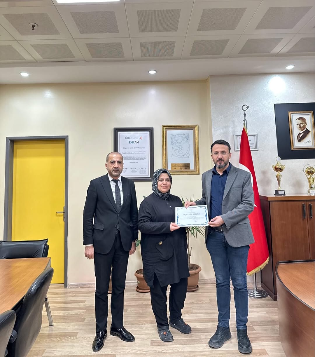 Kahta Devlet Hastanesi'nden Personel Güler Başaslan'a Teşekkür Belgesi