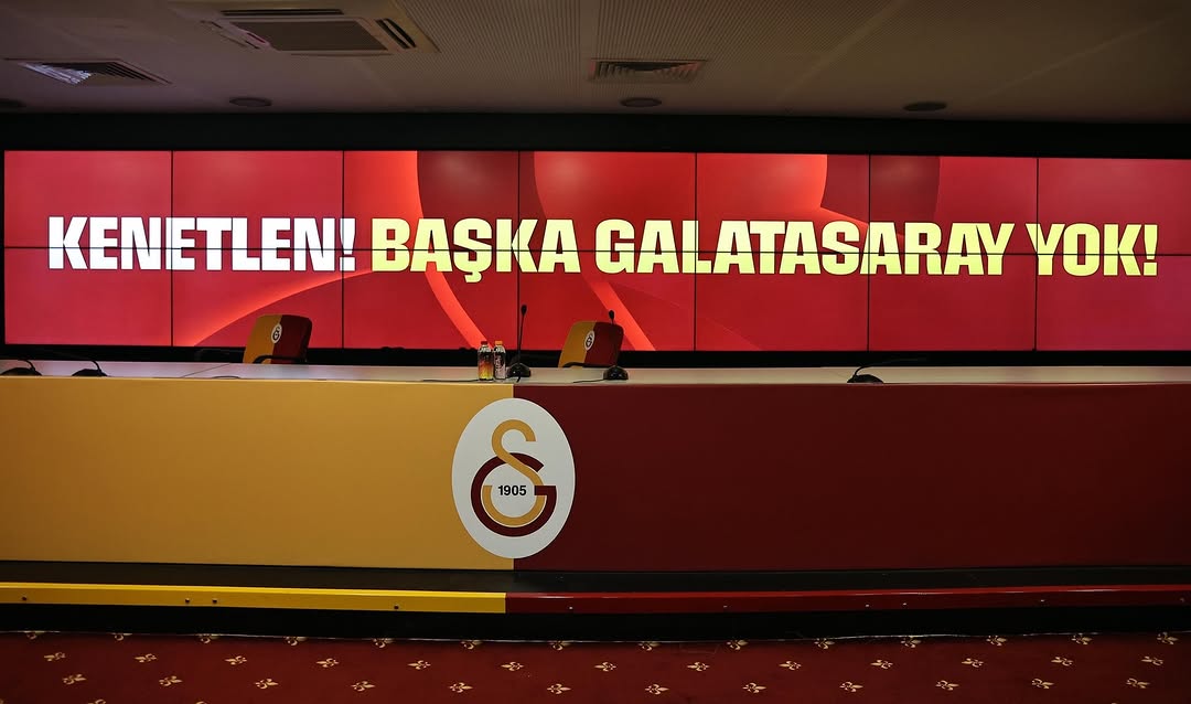 Galatasaray Spor Kulübü Başkanı Dursun Aydın Özbek'in Açıklamaları Canlı Yayınla