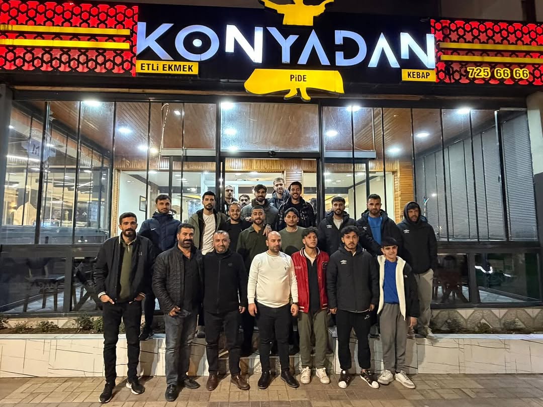 Kahta02 Spor Kulübü'nden KONYADAN PİDE'ye Teşekkür