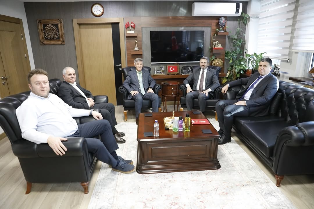 Petrol İş Sendikası Heyeti Bakanlıkta Buluştu