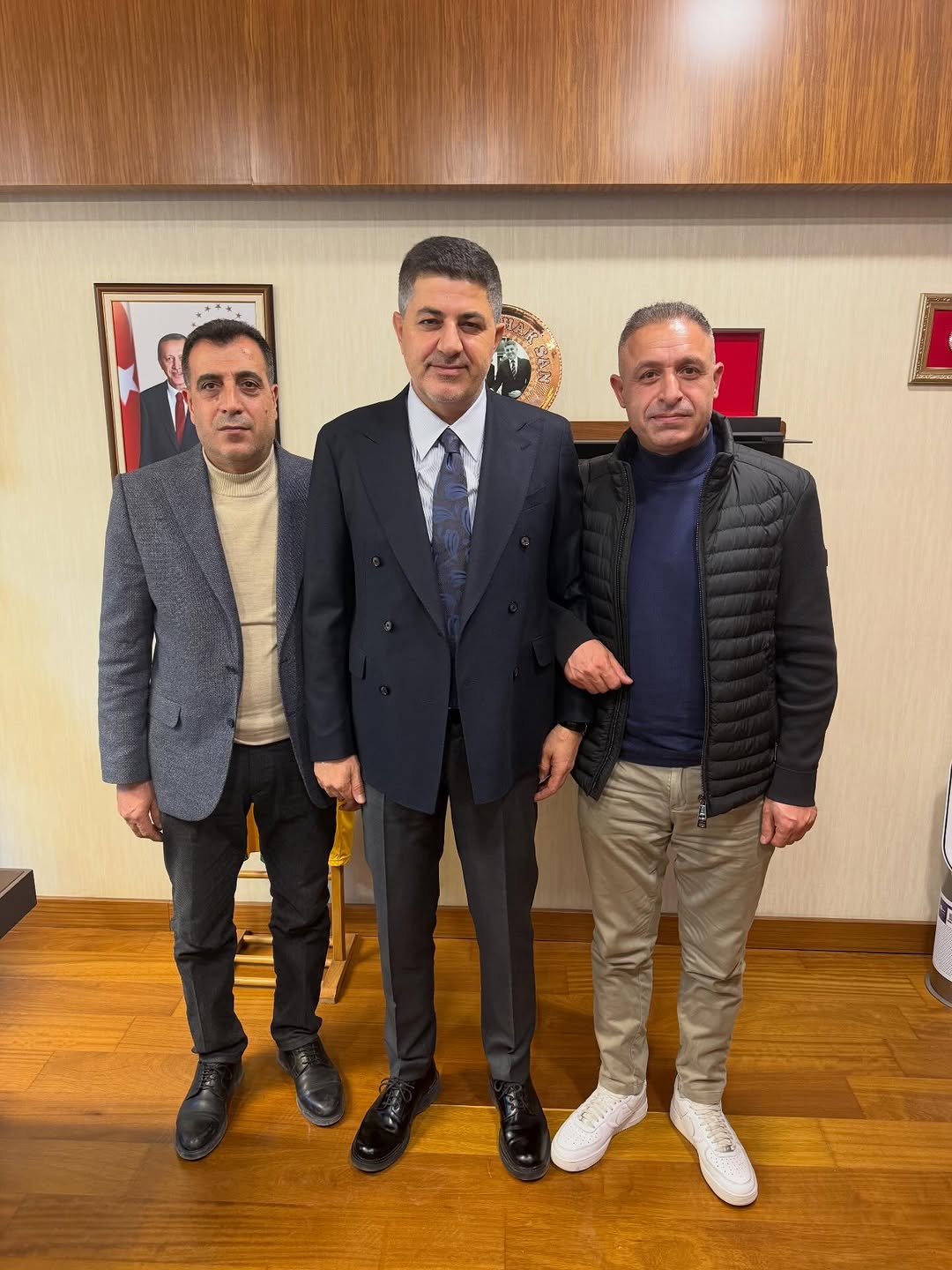 TBMM Başkanlık Divan Katip Üyesi Doç. Dr. İshak Şan Ziyaretçilere Teşekkür Etti