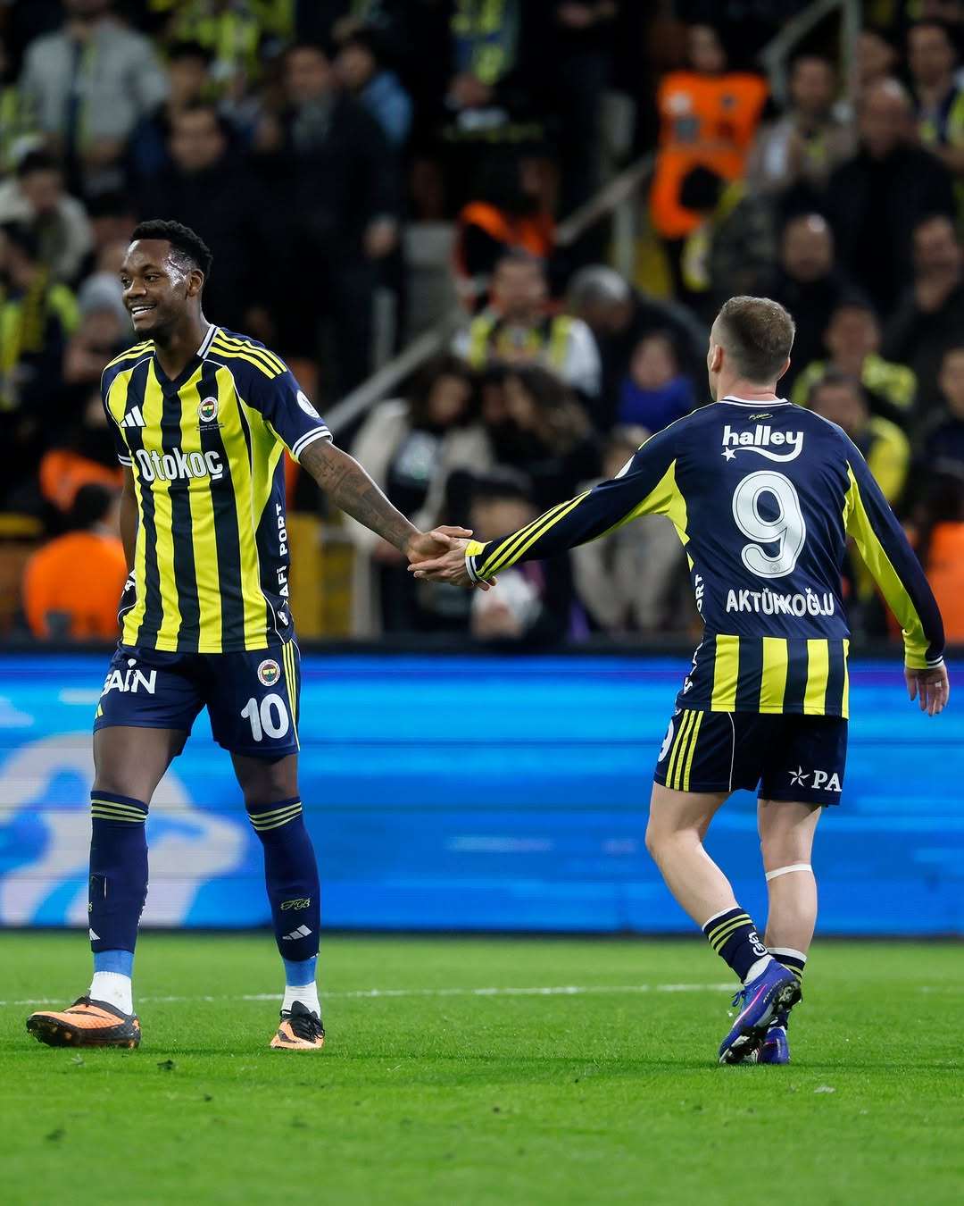 Fenerbahçe'nin Yeni Transferleri Kerem ile Duran Birlikte Hedefe