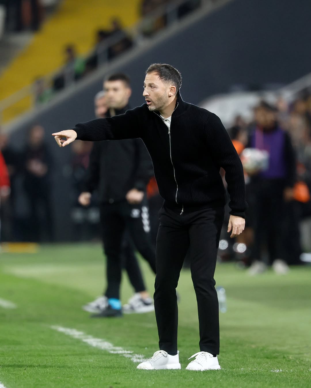Fenerbahçe Teknik Direktörü Domenico Tedesco, Turkcell Süper Kupa Yarı Finalinde Samsunspor'u 2-0 Yenerek Finale Yükseldi