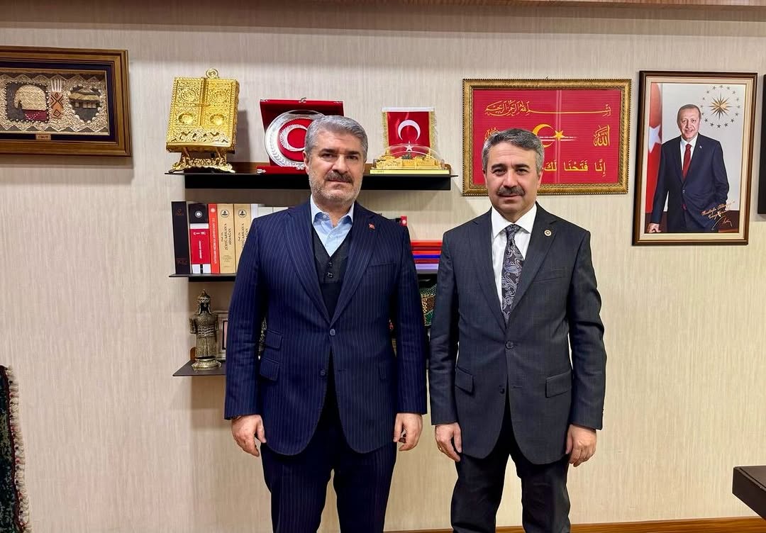 TBMM İnsan Hakları İnceleme Komisyonu Üyesi Avukat Mustafa Alkayış'tan Besni Belediye Başkanı Reşit Alkan'a Teşekkür