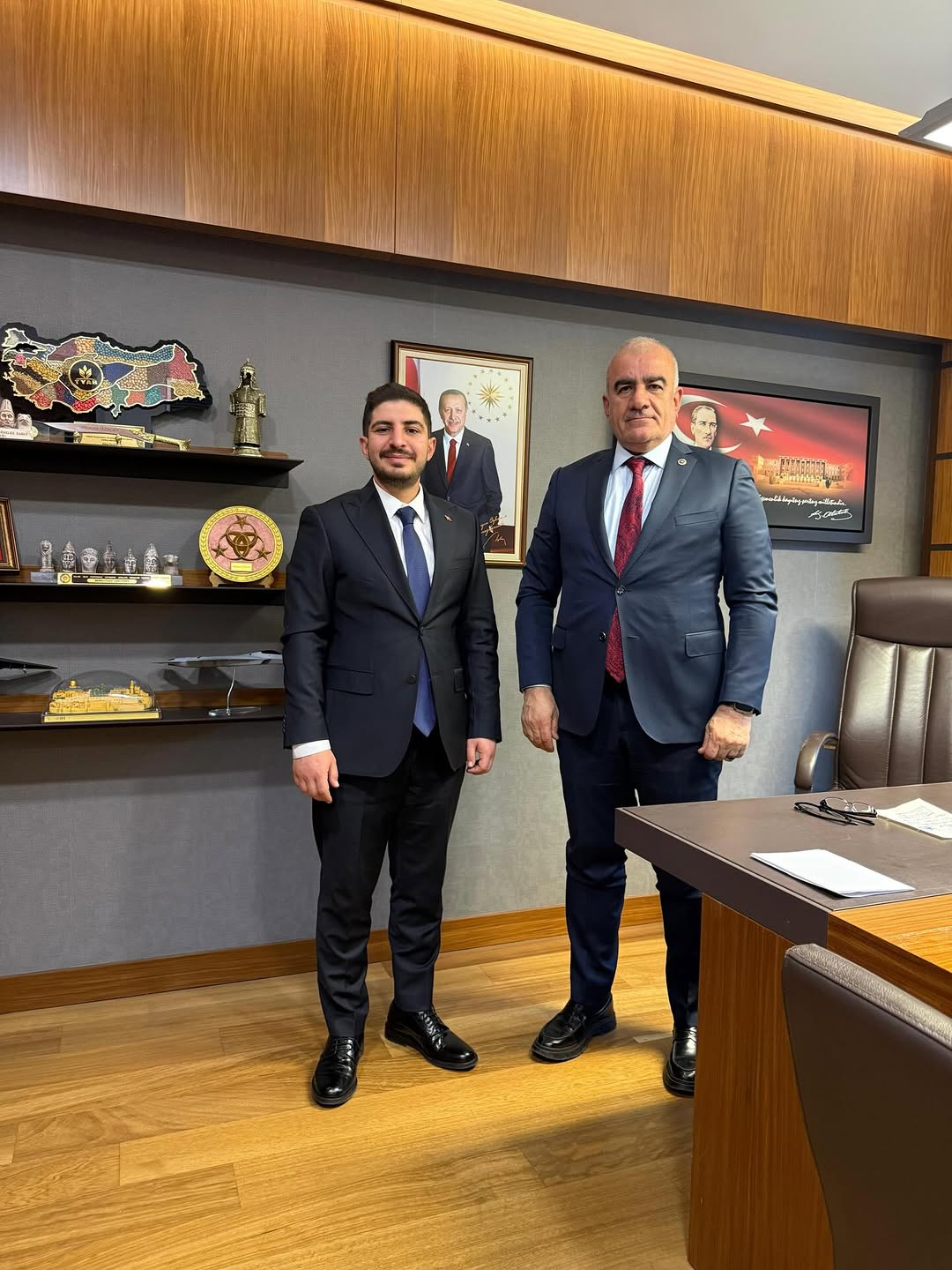 TBMM'de Adıyaman Gençlik Kolları İl Başkanlığı Görevine Atanan Av. Hasan Ünsal Ziyareti