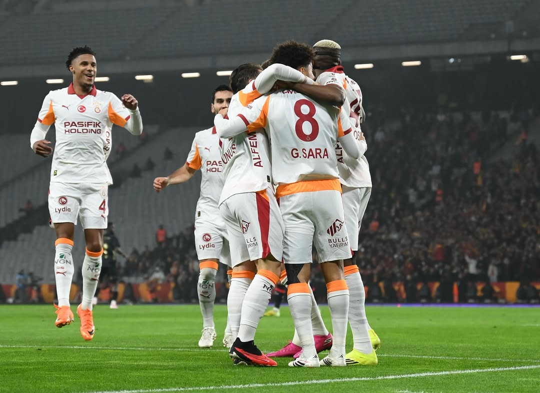 Galatasaray Ailesine İyi Geceler Mesajı