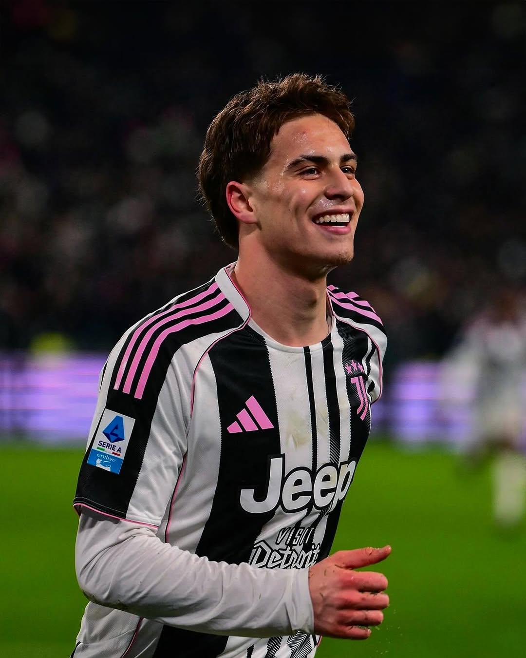 A Millî Futbolcu Kenan Yıldız, Juventus'un Napoli'yi 3-0 Mağlup Ettiği Maçta Gol Attı