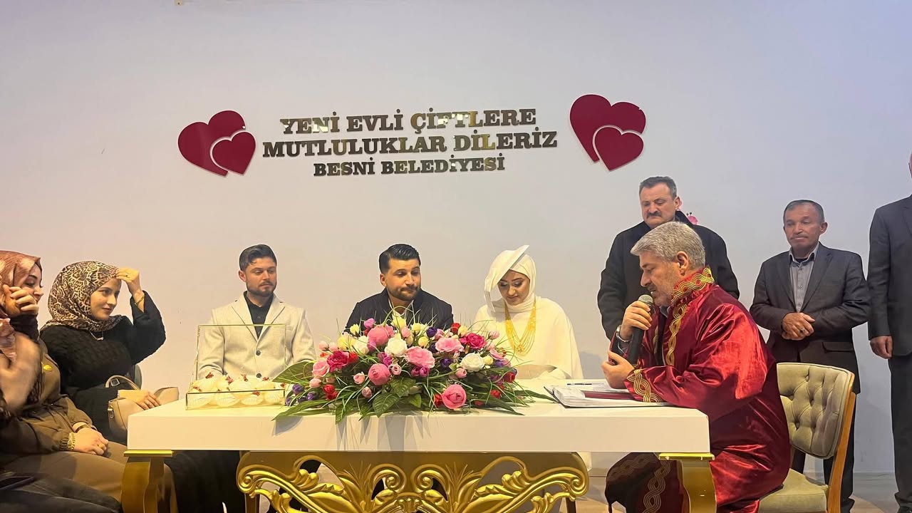 Besni Belediyesi'nin Nikah Töreni Paylaşımı