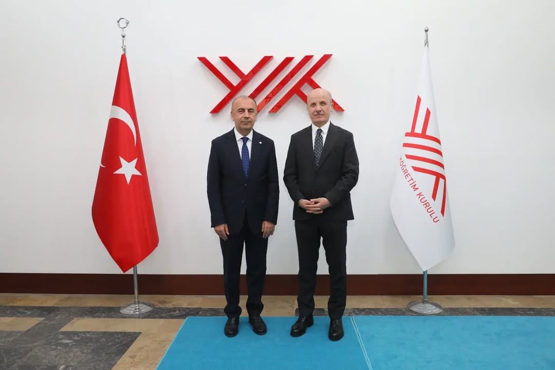 Adıyaman Üniversitesi YÖK Başkanı Prof. Dr. Erol Özvar'ı Ziyaret Etti