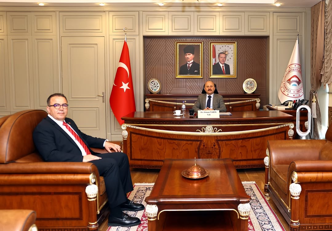 Samsat Belediye Başkanı Halil Fırat ile görüşen Vali Dr. Osman Varol ne hakkında bilgi aldı?