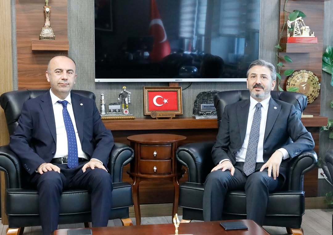 Adıyaman Üniversitesi Rektörü Bakanlıkta Misafir Edildi: Hangi Konularda Görüşüldü?