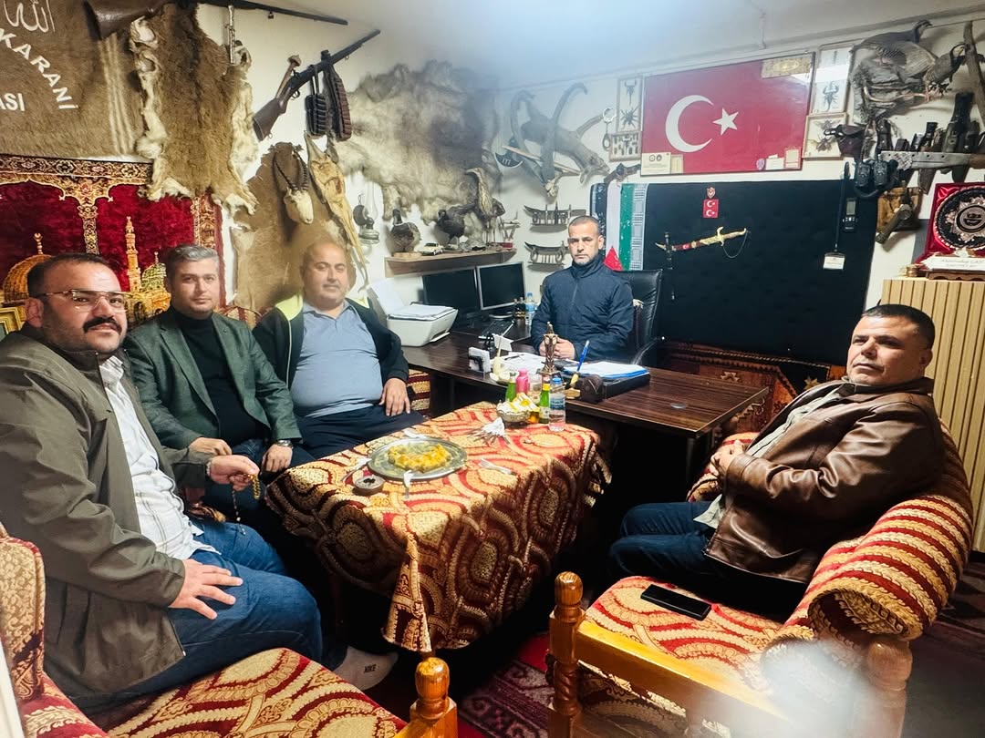 Salkımbağı Köyü'nde Kimler Ziyaret Edildi?