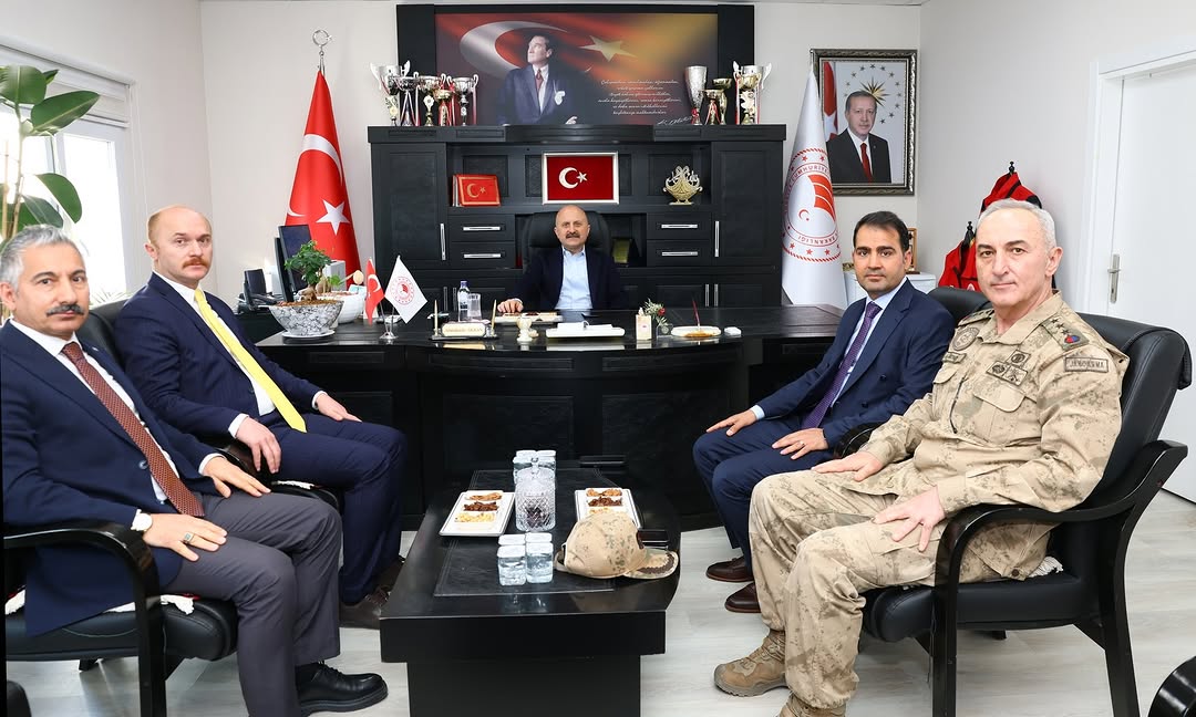 Vali Varol, Tarım ve Orman İl Müdürlüğü'nü Ziyaret Etti