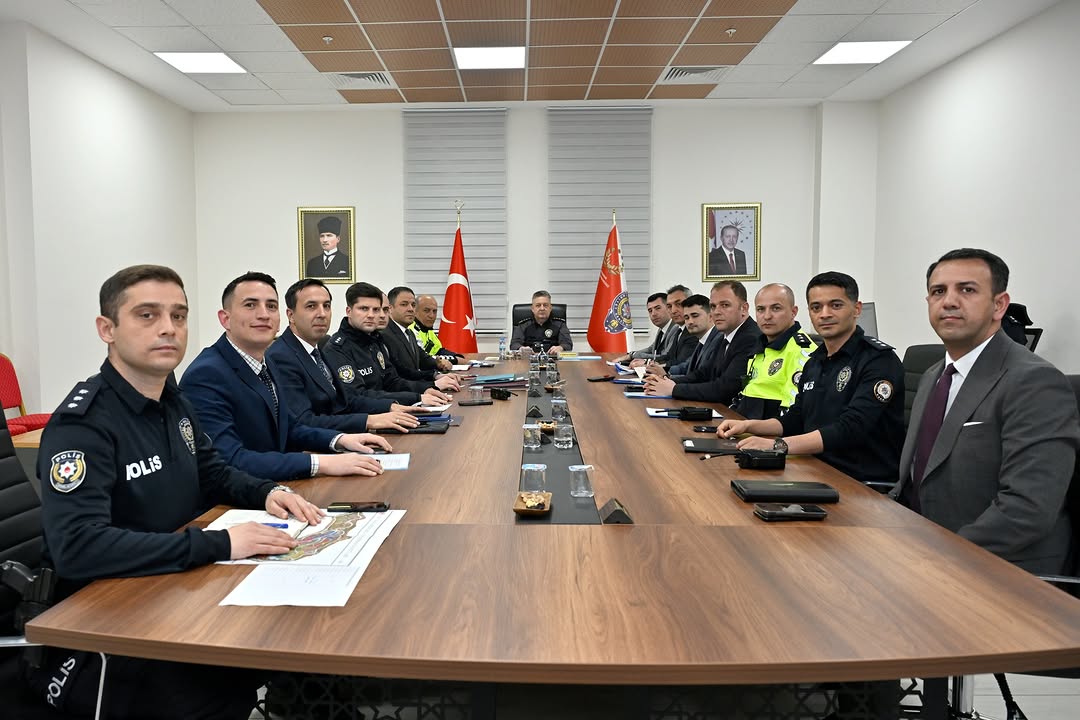 Adıyaman İl Emniyet Müdürlüğü'nden Haftalık Değerlendirme Toplantısı