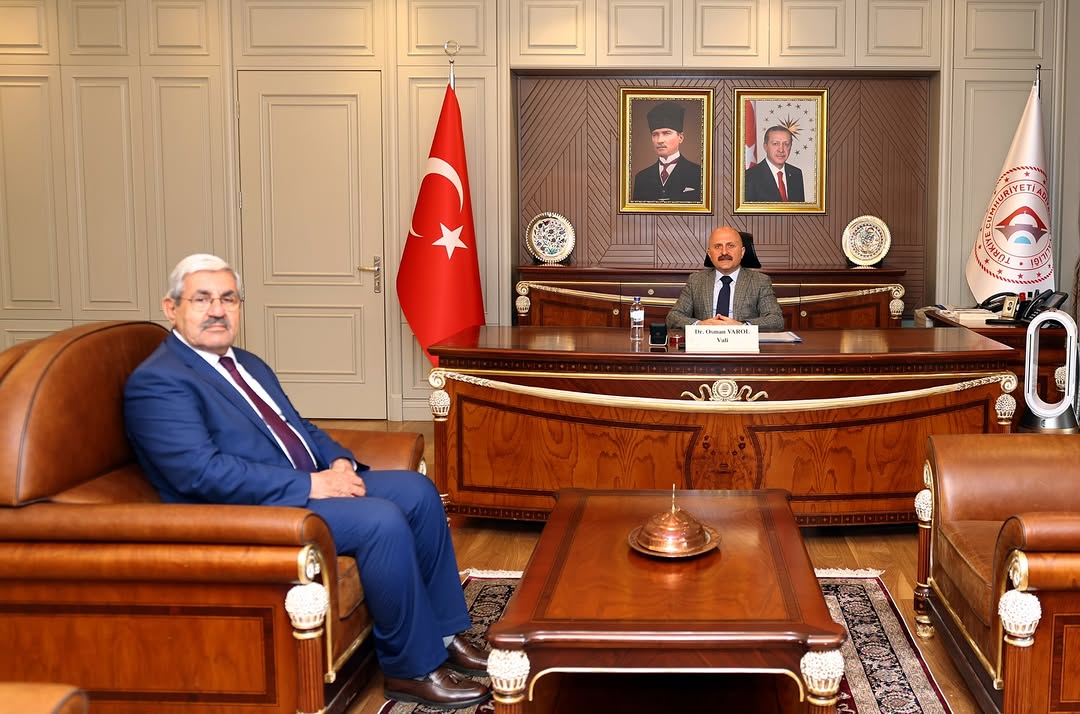 Adıyaman Valiliği'nden Başkan İsmet Çetinkaya Ziyareti