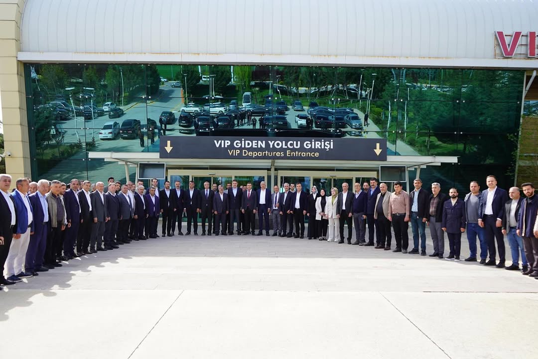 TBMM Başkanlık Divan Katip Üyesi Doç. Dr. İshak Şan'dan Adıyaman Havaalanı Teşekkür Mesajı