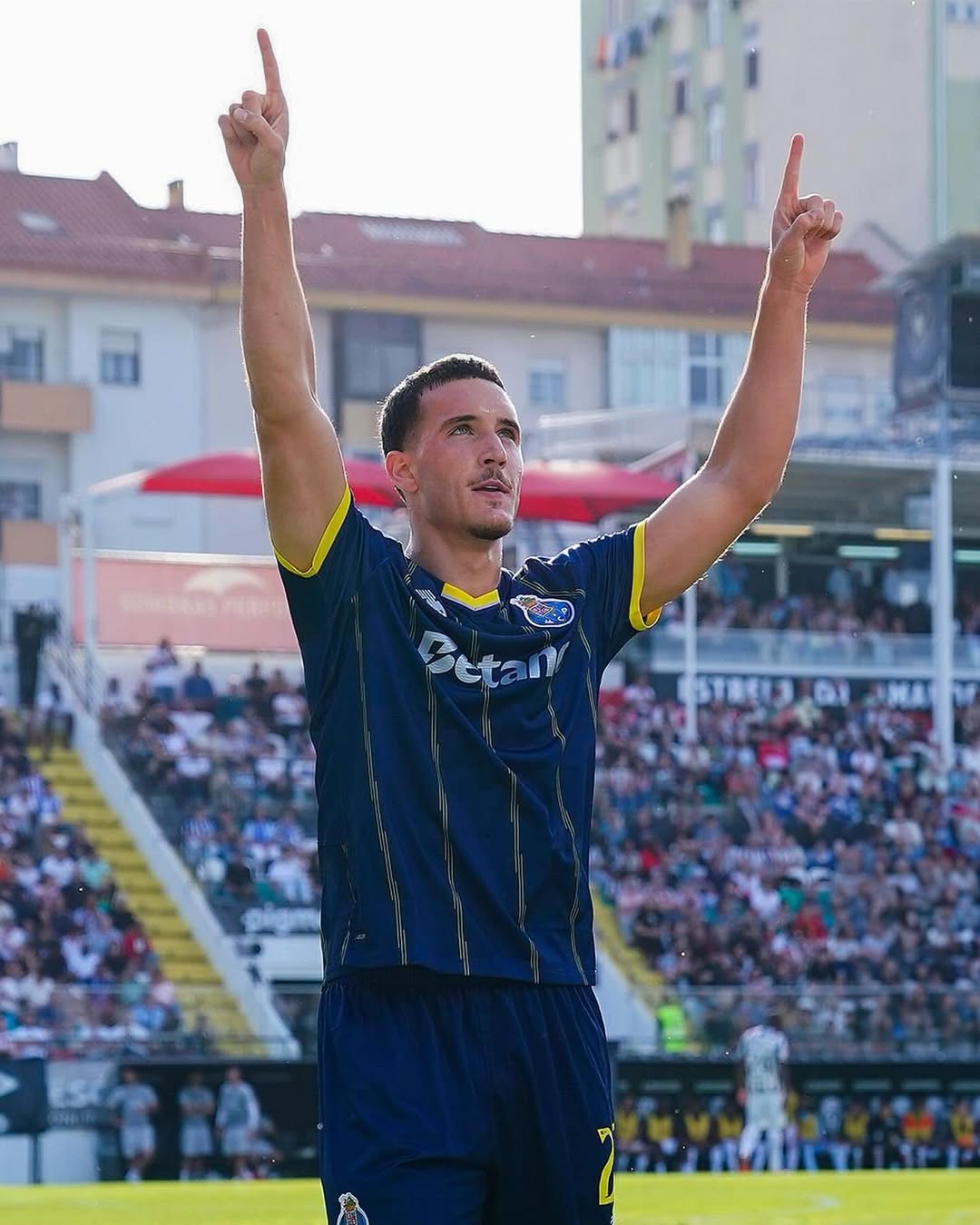 A Millî Futbolcu Deniz Gül'den Porto'ya 2 Gol!