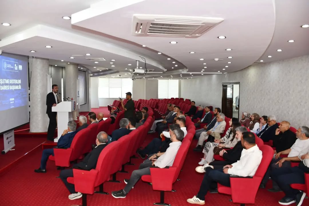 Adıyaman Ticaret ve Sanayi Odası'nın Düzenlediği KOSGEB Destekleri Bilgilendirme Toplantısı
