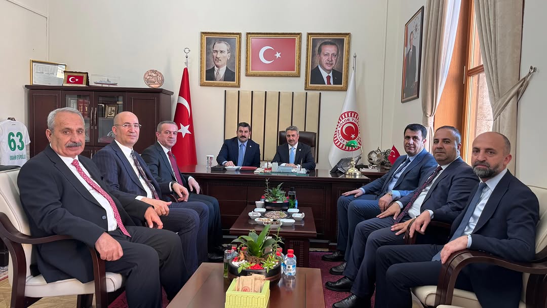 TBMM İnsan Hakları İnceleme Komisyonu Üyesi Avukat Mustafa Alkayış'tan Hakkâri Teşkilatının Ziyareti