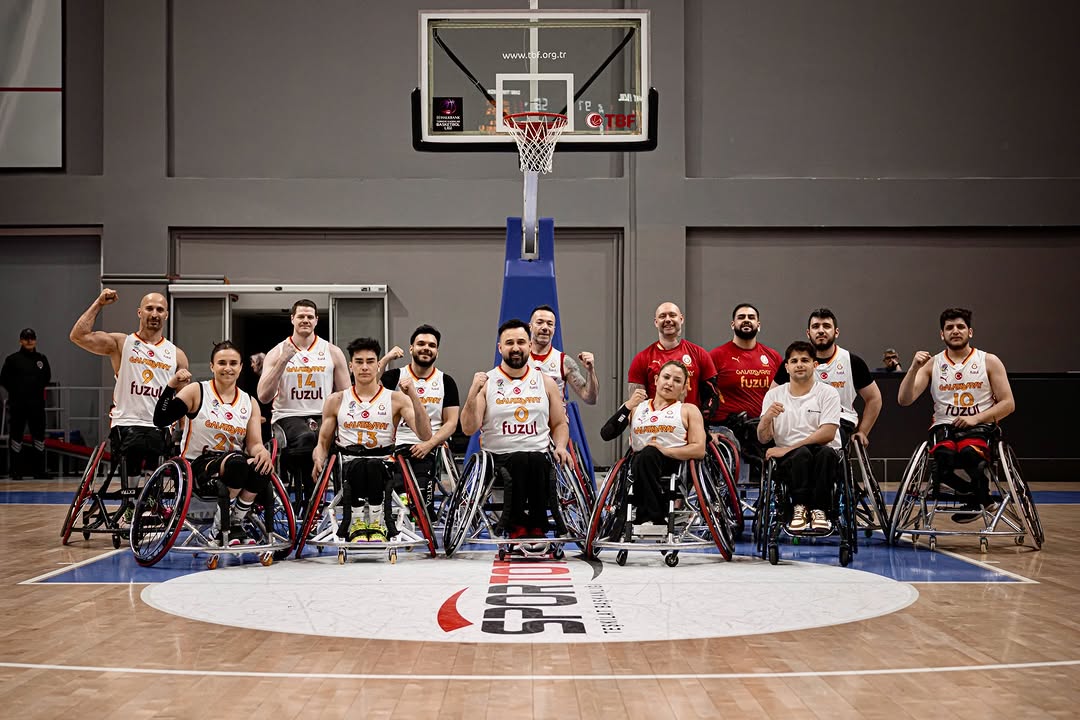 Galatasaray Ailesine Günaydın