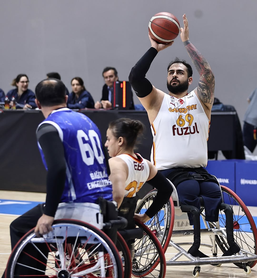 Galatasaray Ailesine Günaydın Mesajı