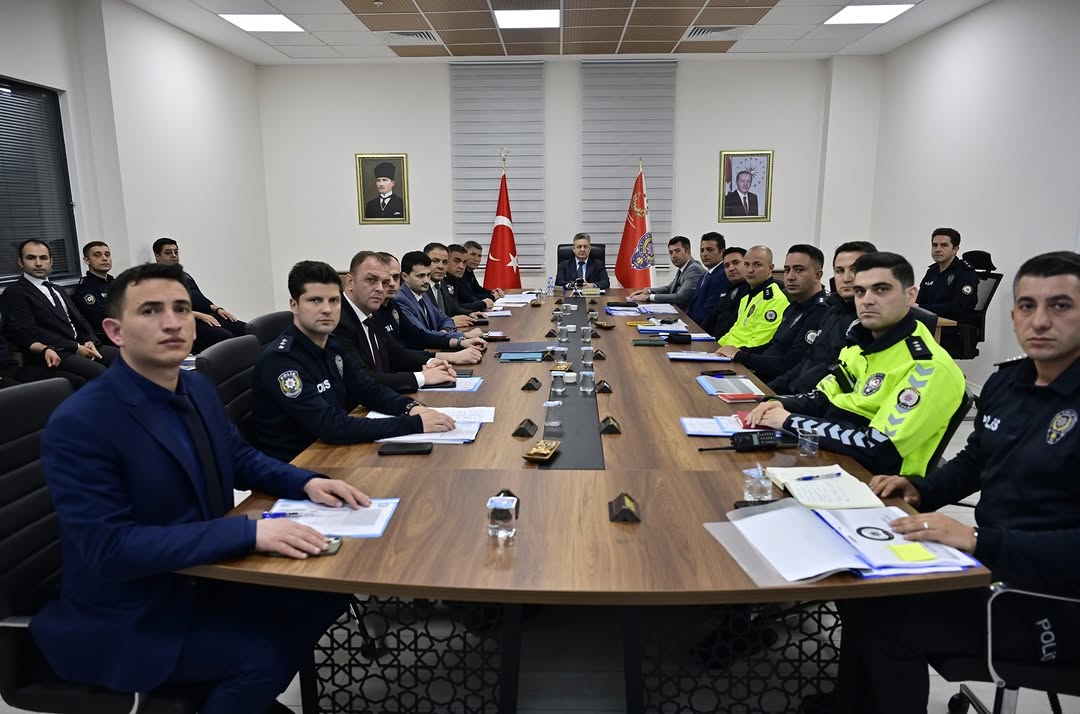Adıyaman İl Emniyet Müdürlüğü Değerlendirme Toplantısı Gerçekleştirdi