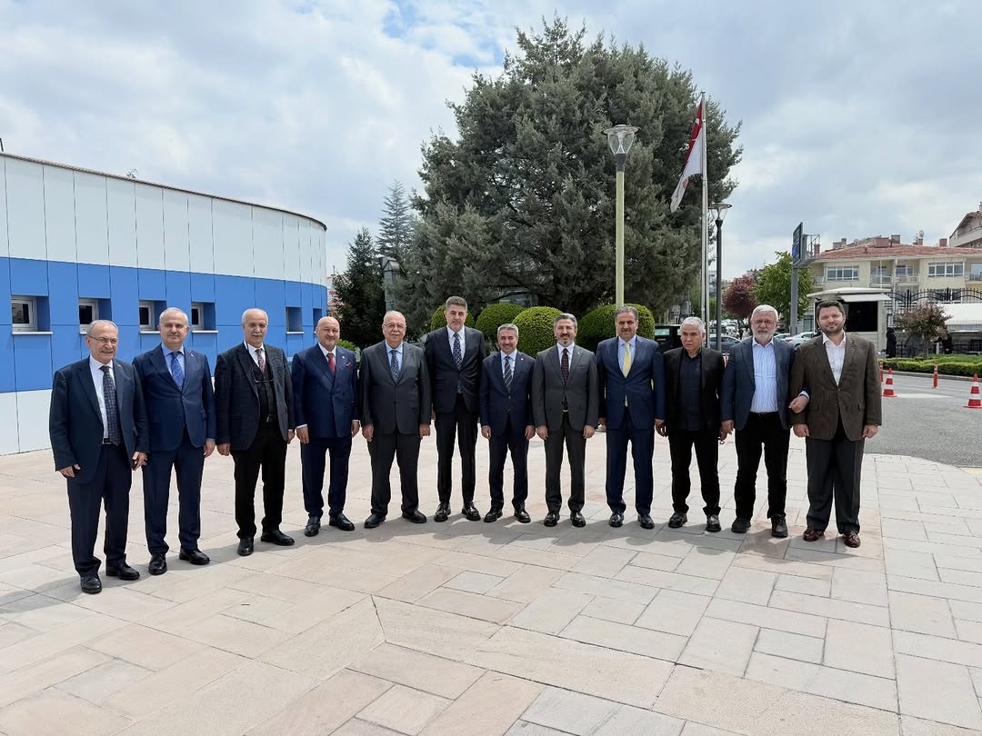 AK Parti Çatısı Altında Hizmet Eden Milletvekilleri Bir Araya Geldi