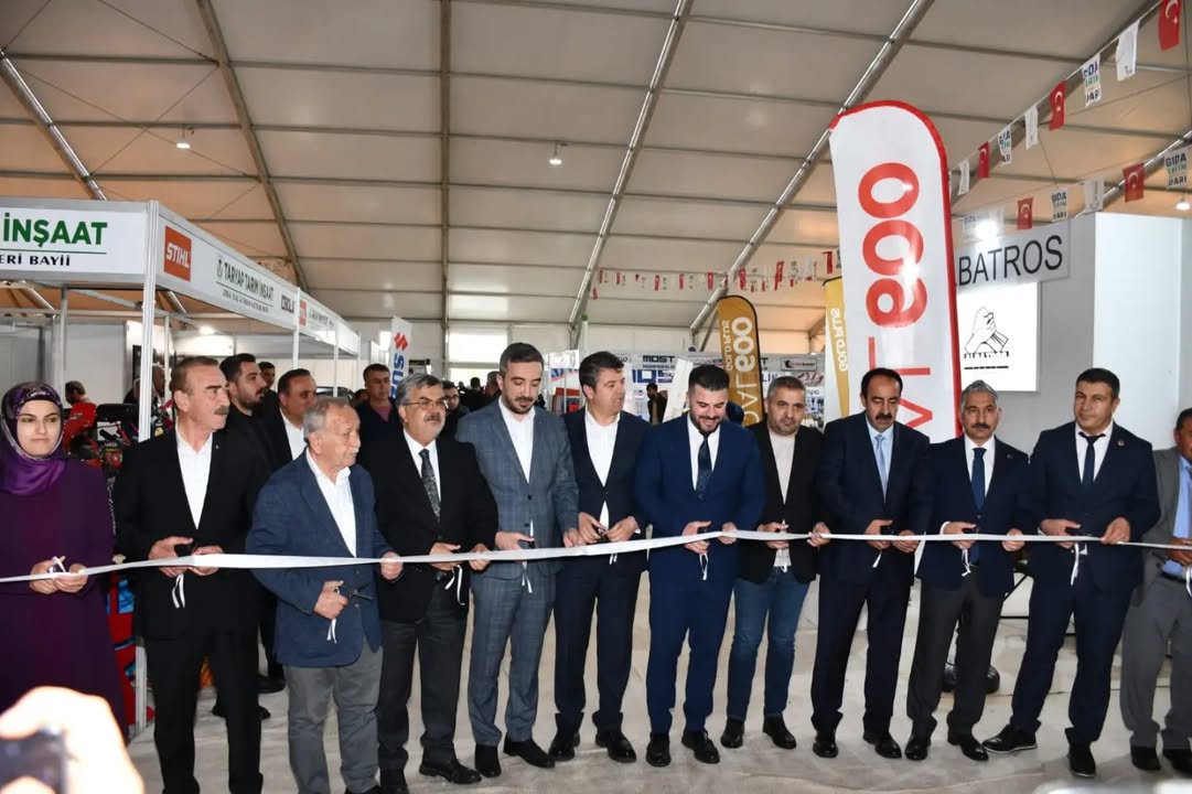 Adıyaman Ticaret ve Sanayi Odası'nın Düzenlediği 8. Tarım, Gıda ve Hayvancılık Fuarı Açıldı