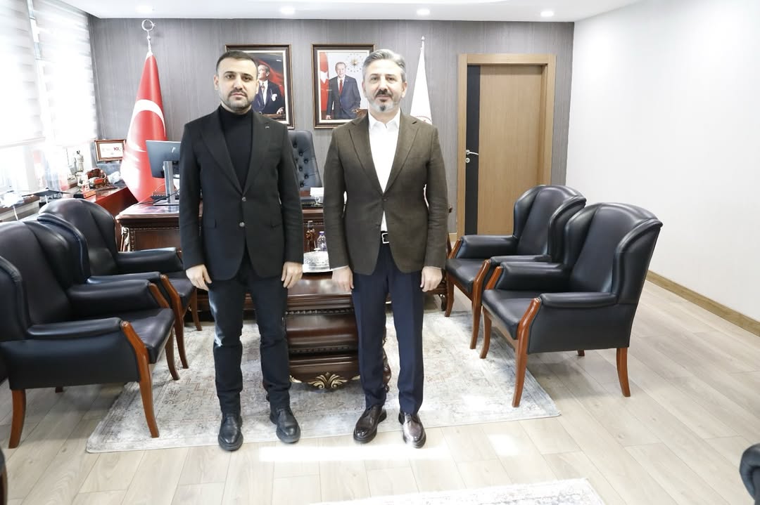 Diyarbakır Adıyamanlılar Yardımlaşma ve Dayanışma Derneği Başkanı Emrah Keser ile Çalışma ve Sosyal Güvenlik Bakanlığı'nda Buluştu