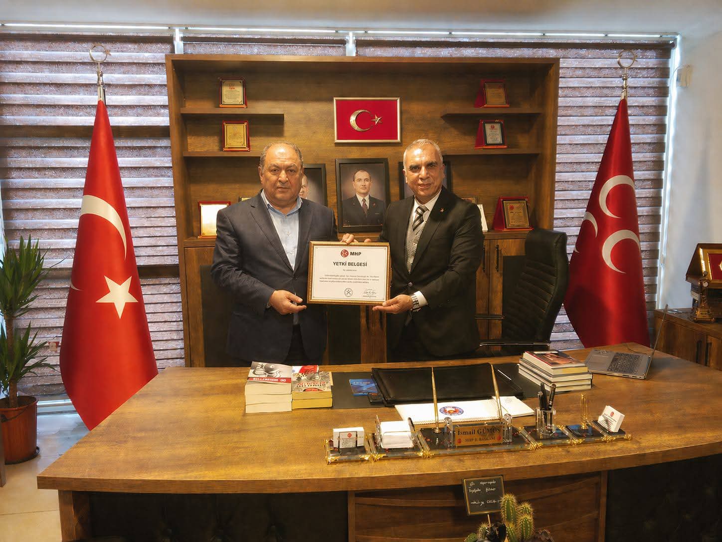 İsmail Gümüş, Milliyetçi Hareket Partisi Adıyaman Merkez İlçe Başkanlığına atanan Vahap Dişkaya ve yönetimine başarı dileklerini iletti.