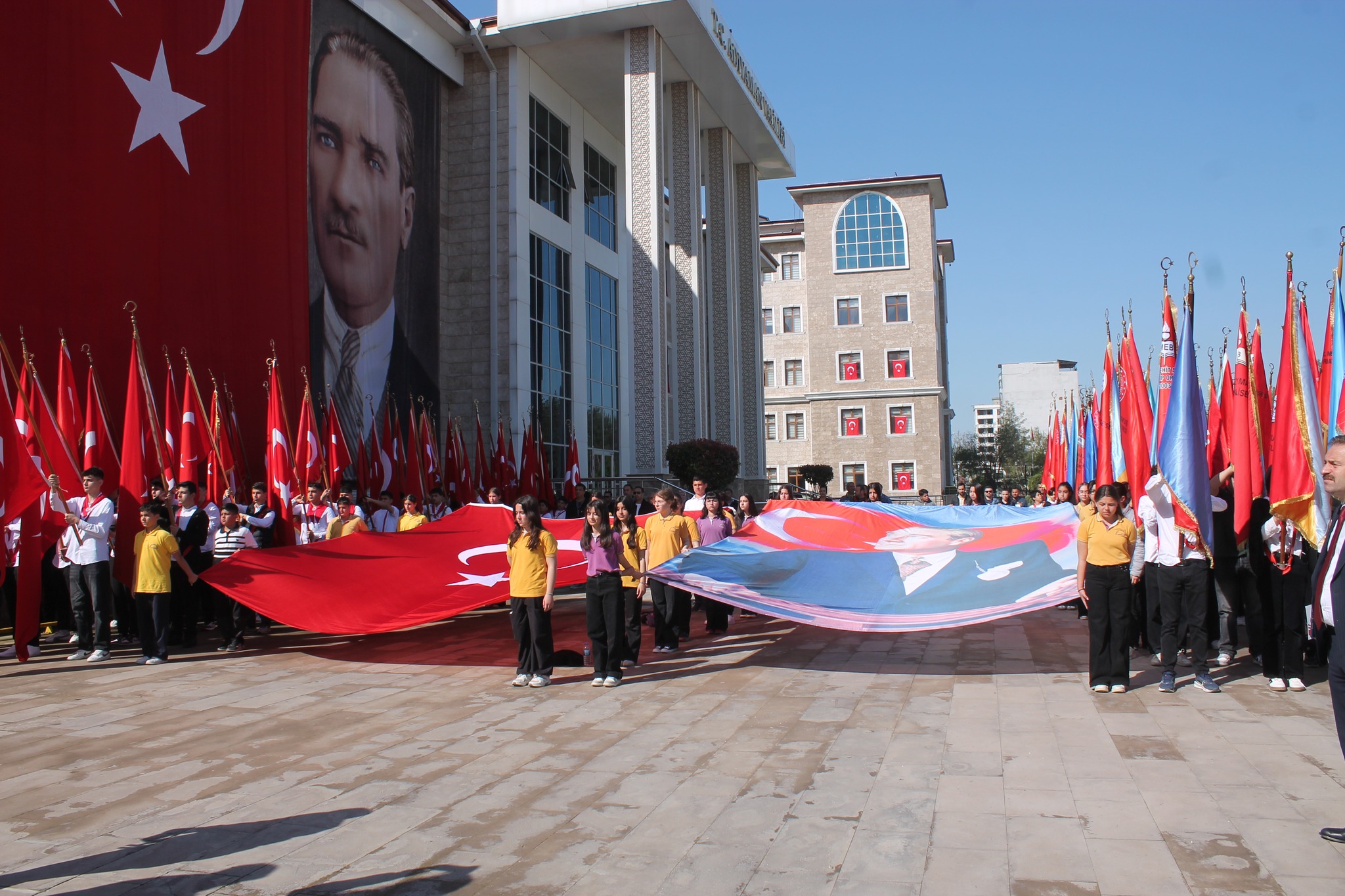 Adıyaman’da 23 Nisan Ulusal Egemenlik ve Çocuk Bayramı kutlanıyor - 1