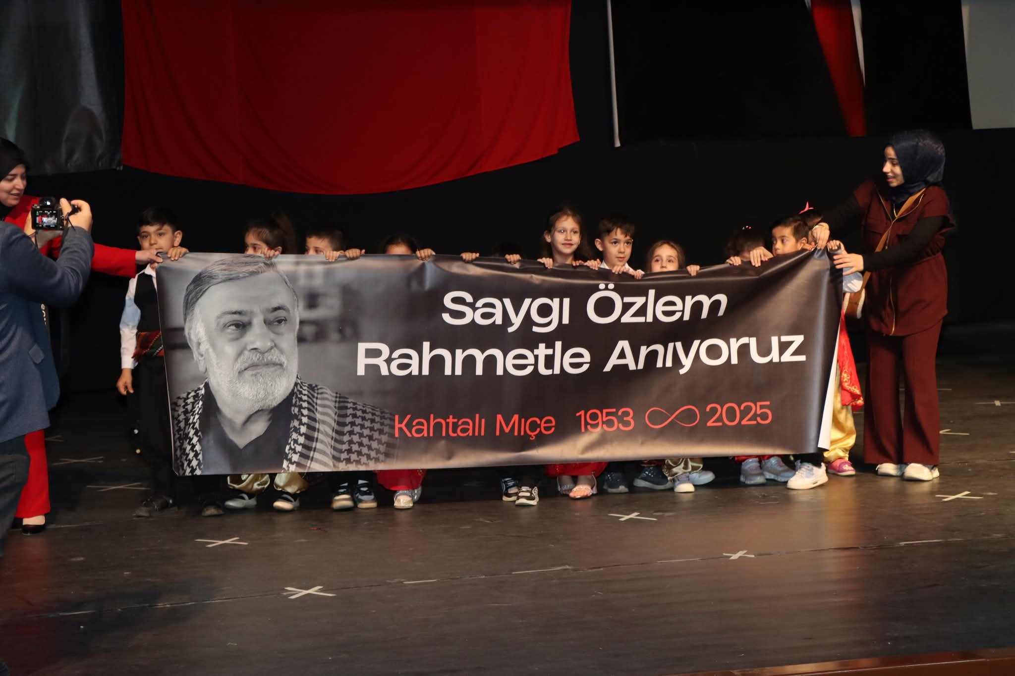 23 Nisan'da Çocuklar Kahtalı Mıçe'yi Unutmadı