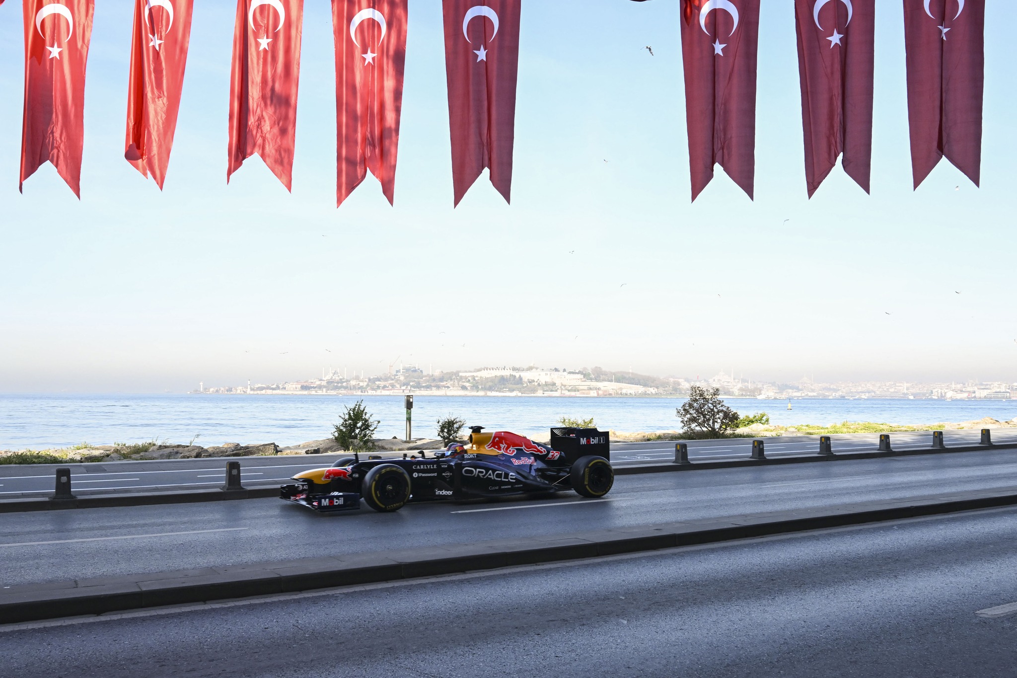 Formula 1 yeniden Türkiye’de! Pist hazır, İstanbul hazır, Türkiye hazır!