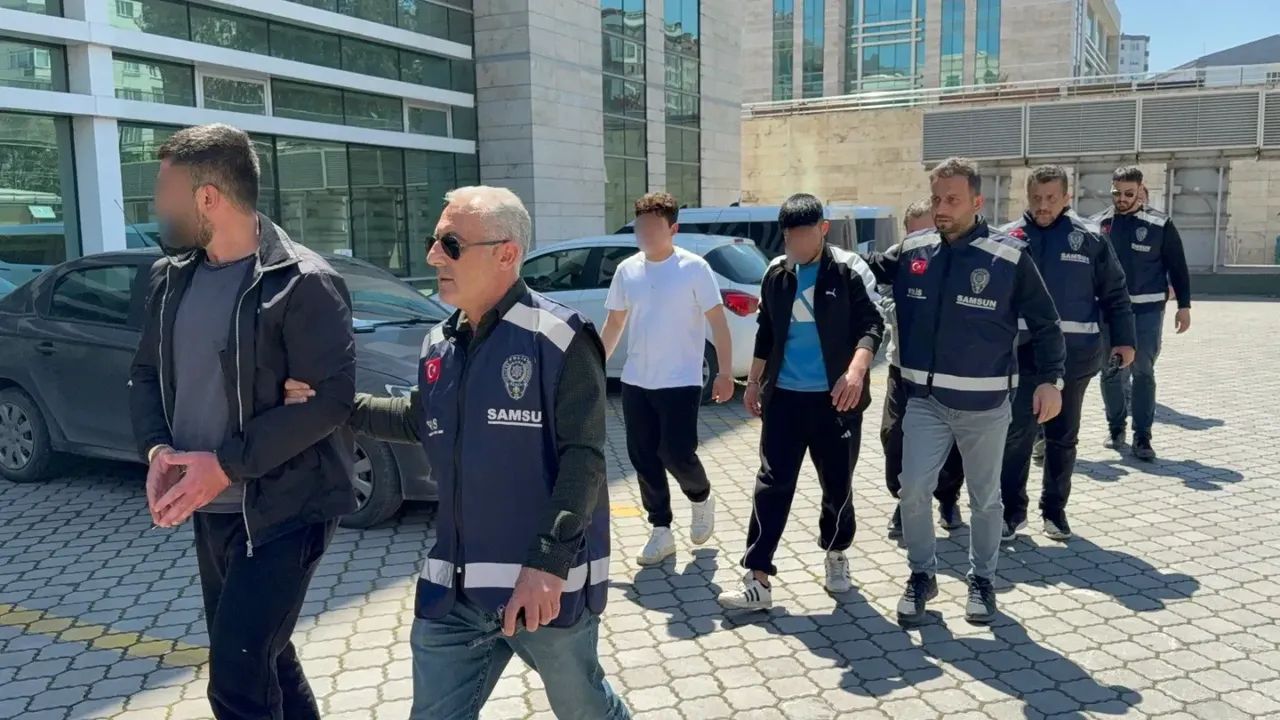 Pusuya Düşürülen Genç, Demirle Darp Edildi - 1