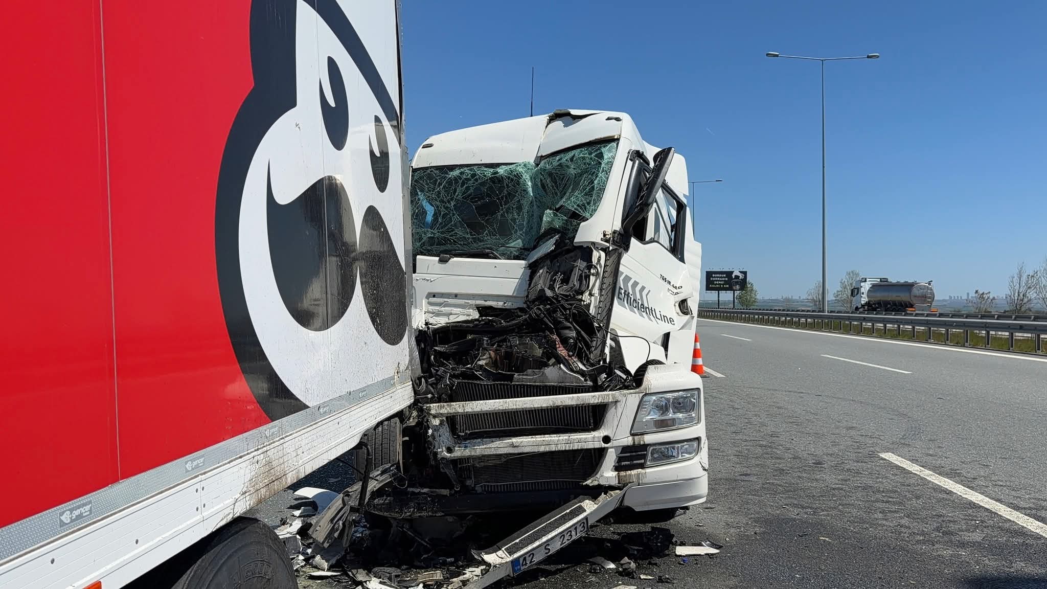 Kuzey Marmara Otoyolu’nda zincirleme kaza: 1 yaralı - 1
