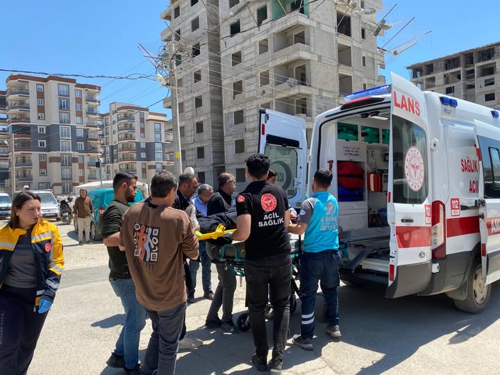 Adıyaman'da otomobil ile motosikletin çarpışması sonucu 1 kişi yaralandı