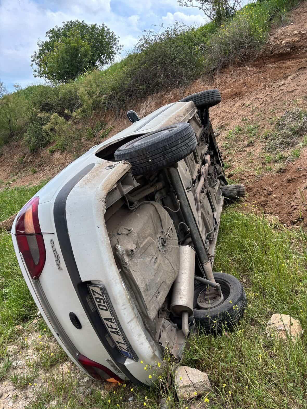 Adıyaman’da Trafik Kazası: 2 Kişi Yaralandı - 2