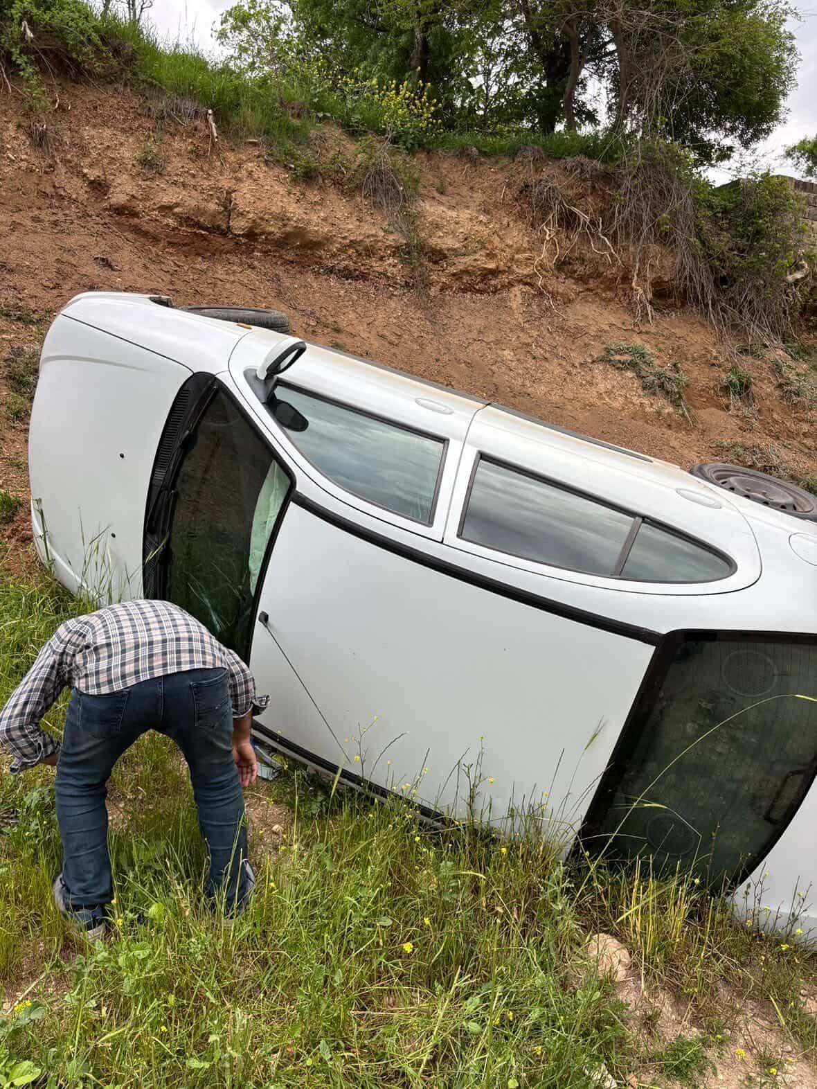 Adıyaman’da Trafik Kazası: 2 Kişi Yaralandı - 3