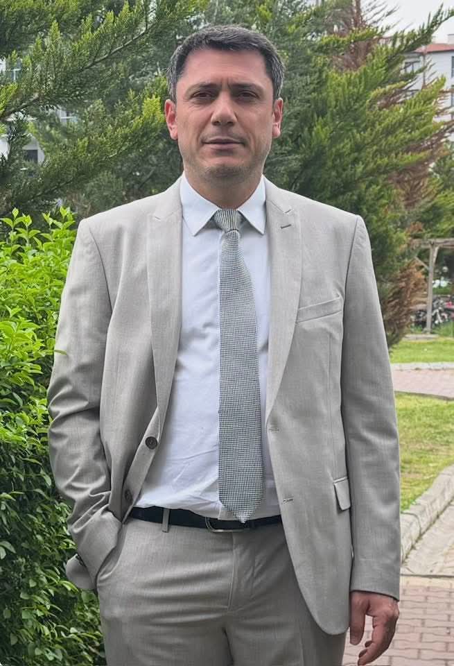 Adıyamanlı iş insanı Yavuz Karaman, önümüzdeki genel seçimler öncesinde siyasete girmeye hazırlandığını açıkladı.