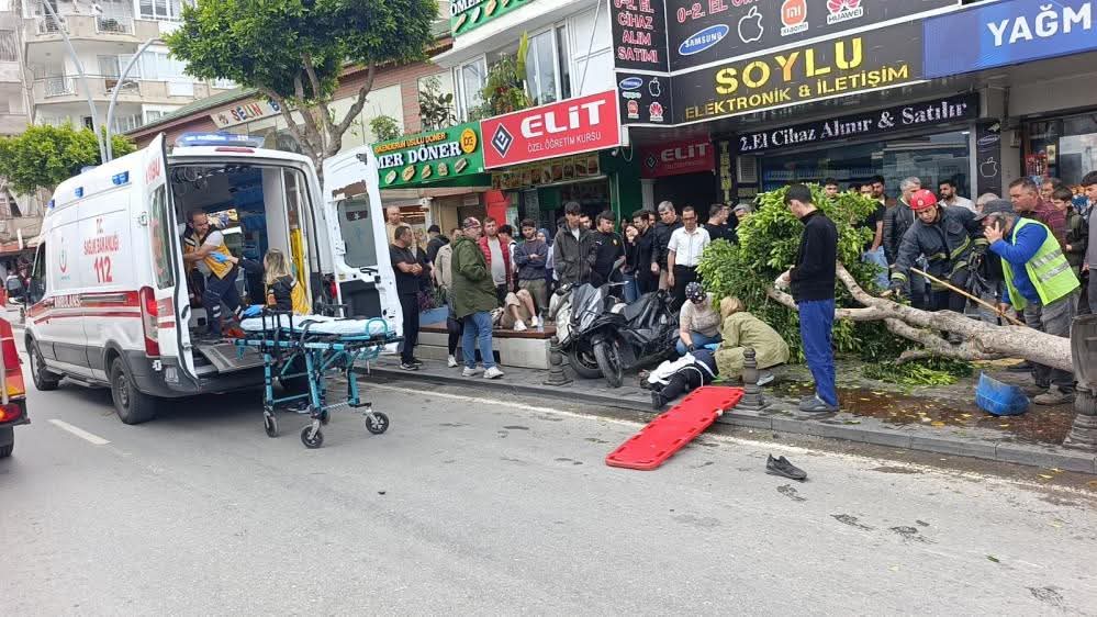 Kırmızı Işık İhlali Sonucunda Ortalık Savaş Alanına Döndü