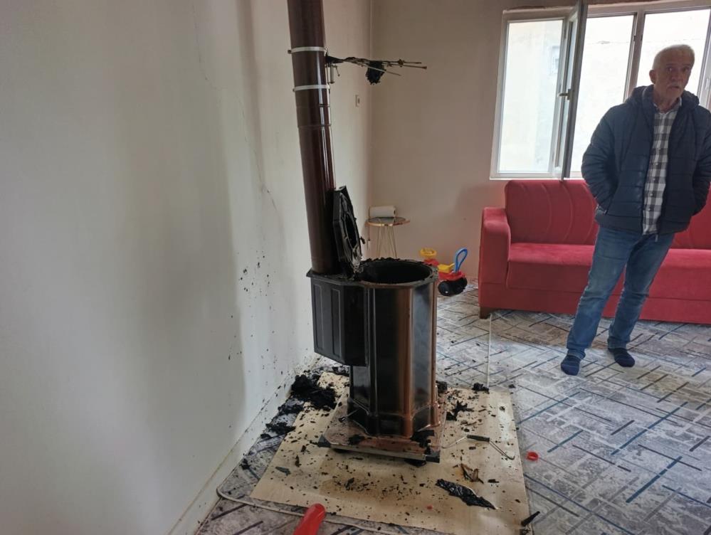 Adıyaman’da korkutan soba patlaması kısa süreli paniğe sebep oldu