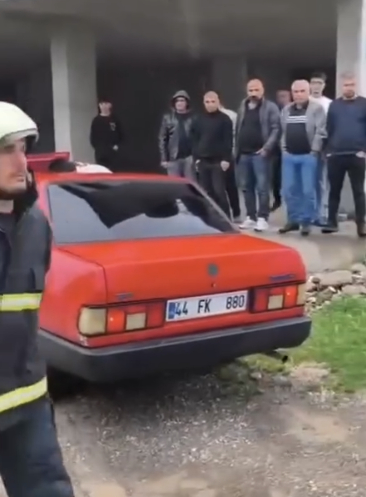 Kahta Girne Mahallesi'nde  Trafik Kazası Meydana Geldi - 3