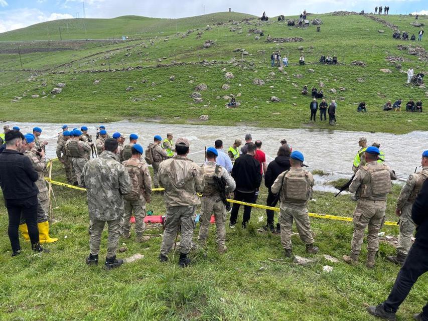 Kayıp emekli öğretmen derede ölü bulundu