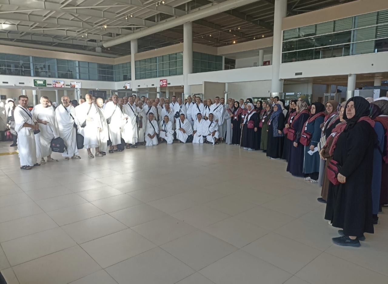 Adıyaman'da İlk Hacı Adayları Kutsal Topraklara Yolcu Edildi - 2