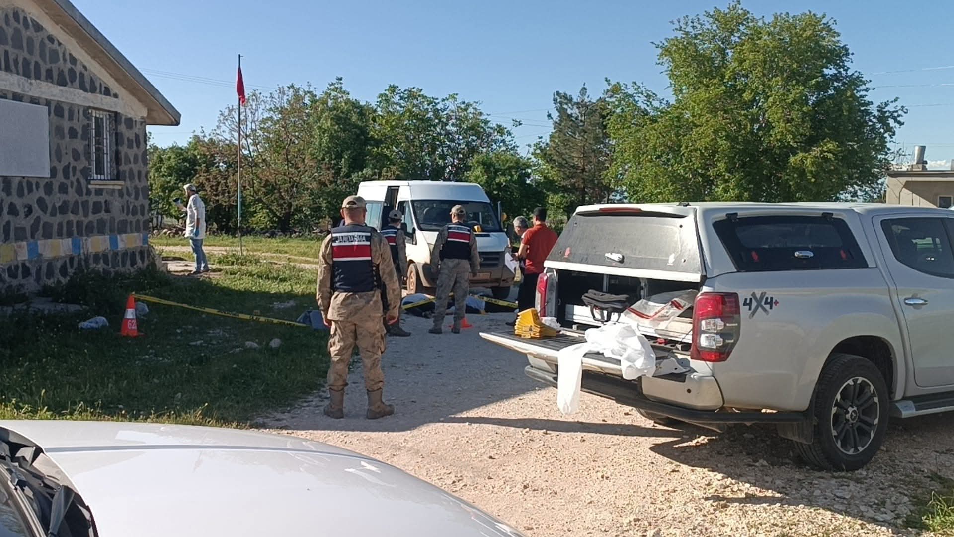 Şanlıurfa'da Yaşanan Silahlı Kavgada 3 Kişi Hayatını Kaybetti